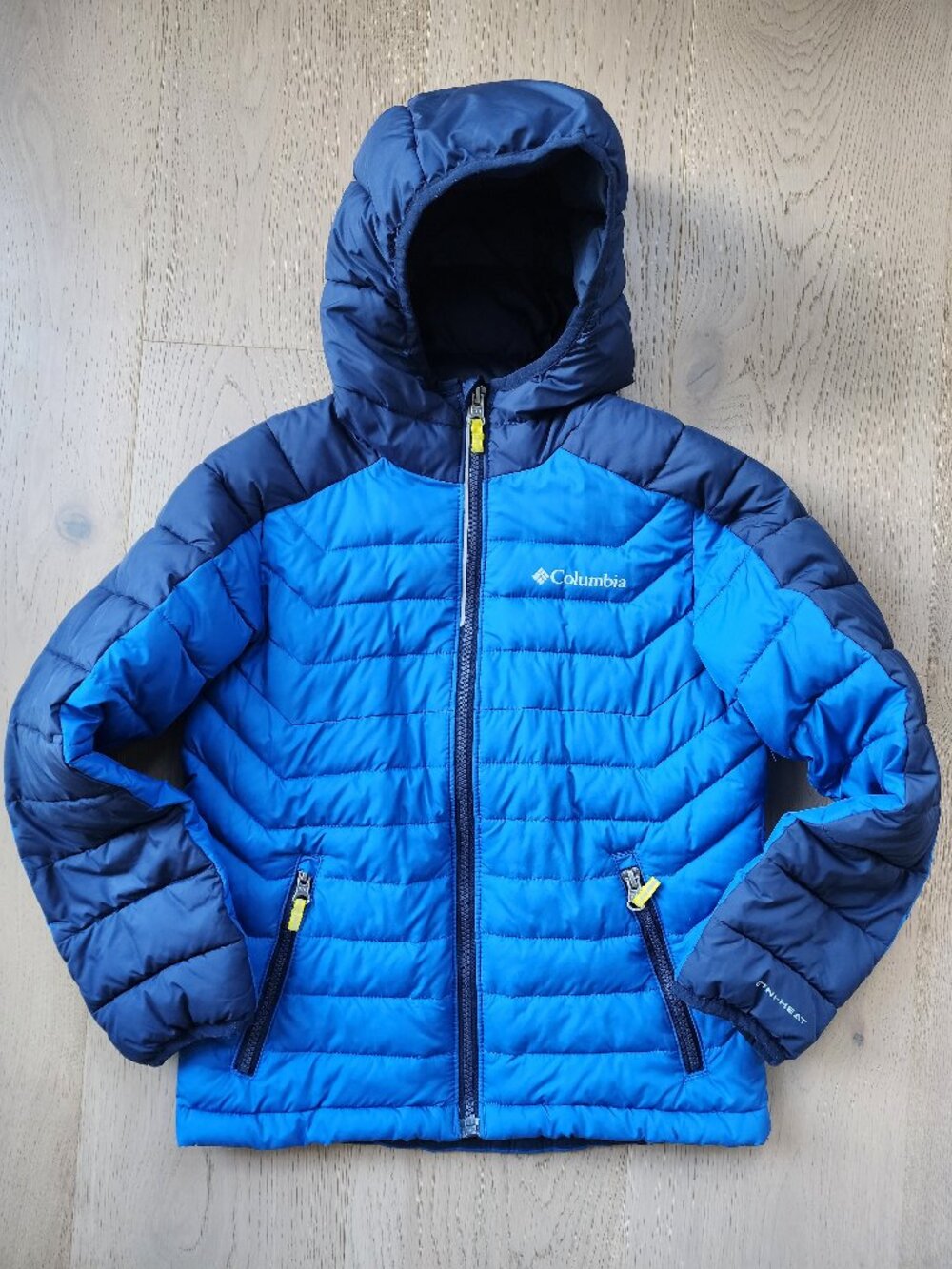 Boys size 8 Columbia puffer jacket